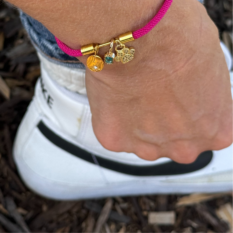 Charm Bar Wrist Lace in Nude