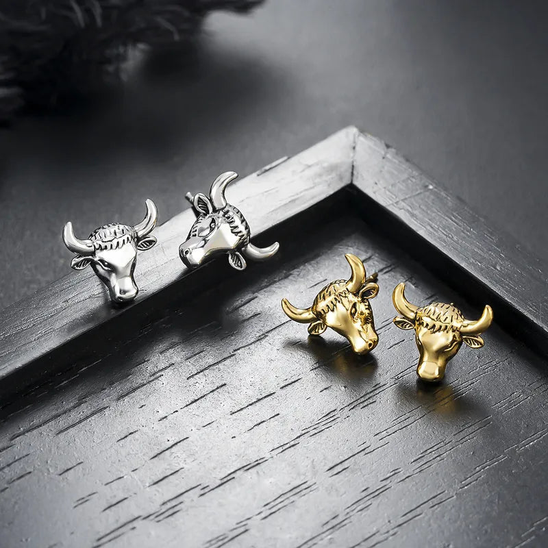 Bull Stud Earrings in Gold