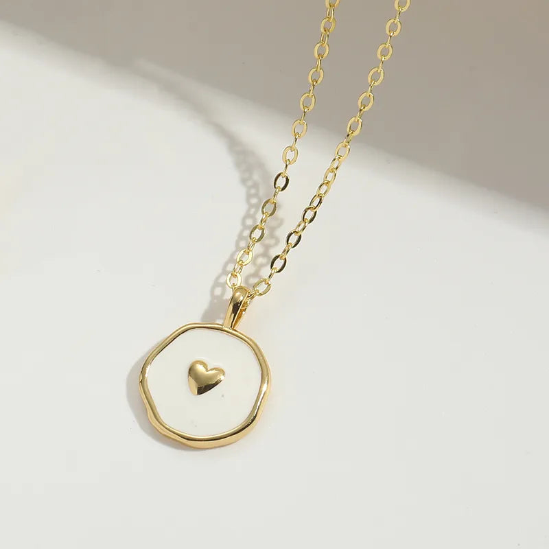 Heart Charm Pendant Necklace in Gold