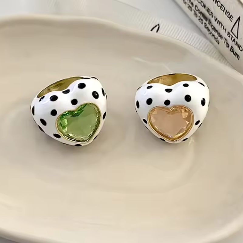 Enamel Zirconia Heart Ring in Green
