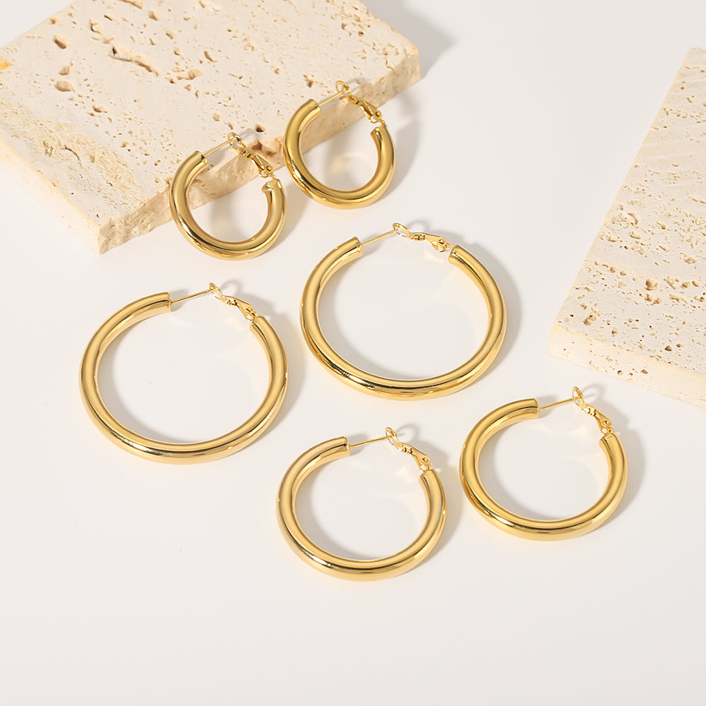 Solid Hoop Earrings in Gold