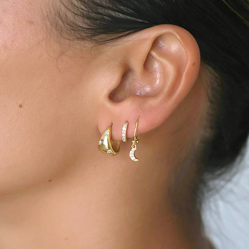 Teardrop Hoop Earrings in Gold