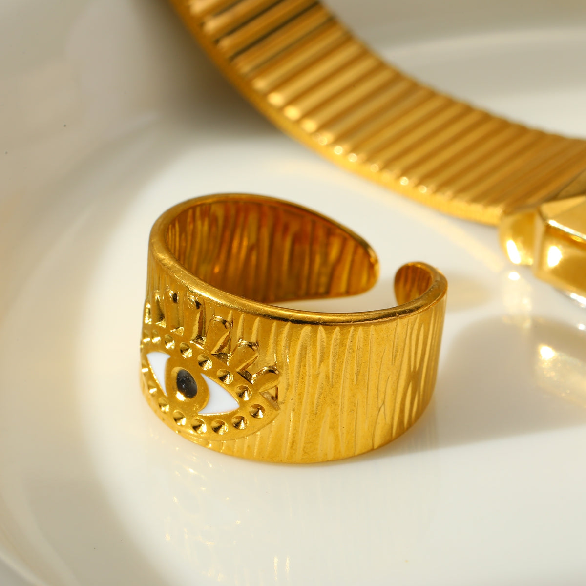 Turkish Eye Barrel Cuff Ring in Gold