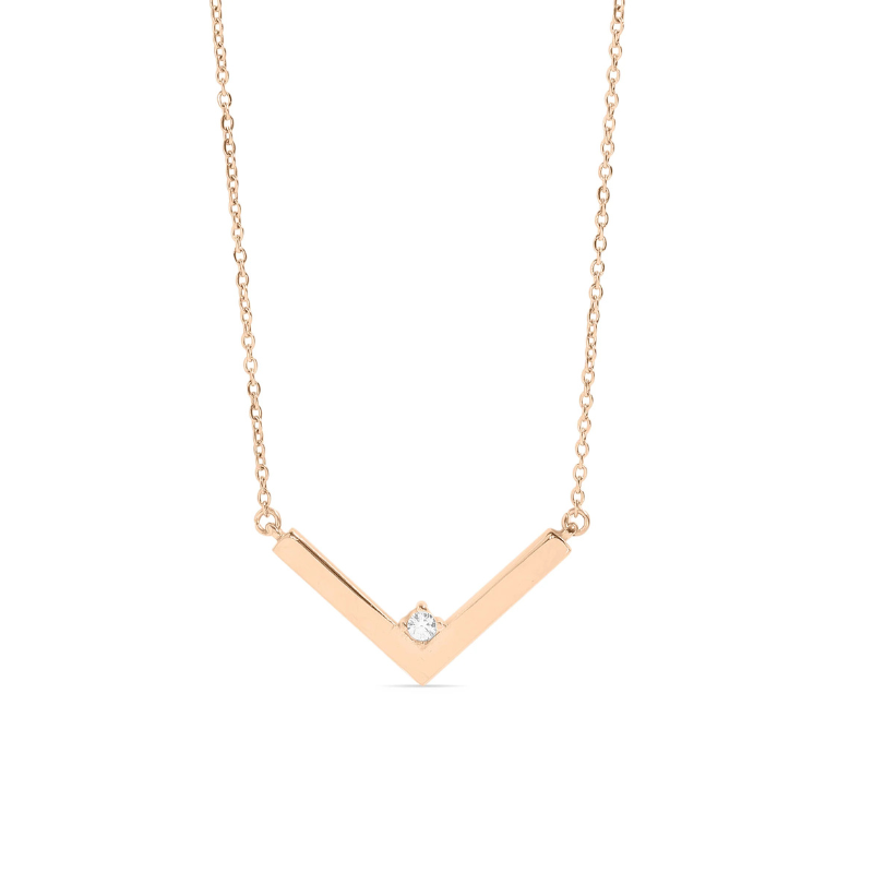 V-Shaped Pendant Necklace in Gold