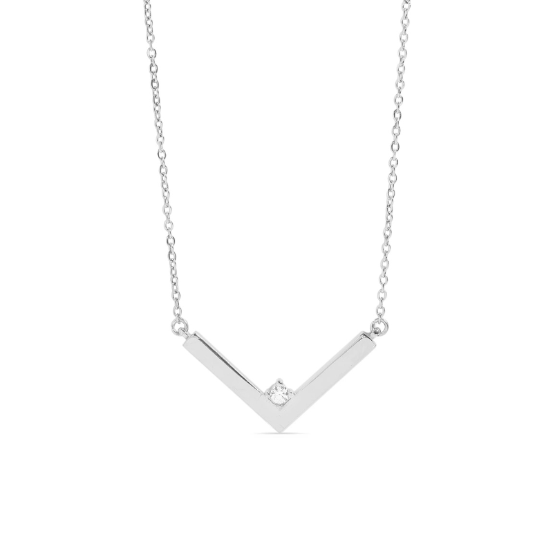 V-Shaped Pendant Necklace in Silver
